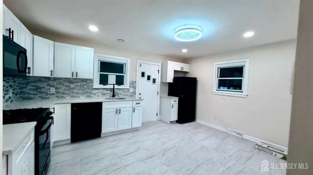 23 Apollo Avenue Avenel, NJ 07001