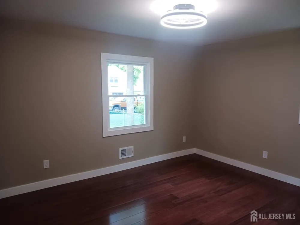 37 Harrison Avenue East Brunswick, NJ 08816