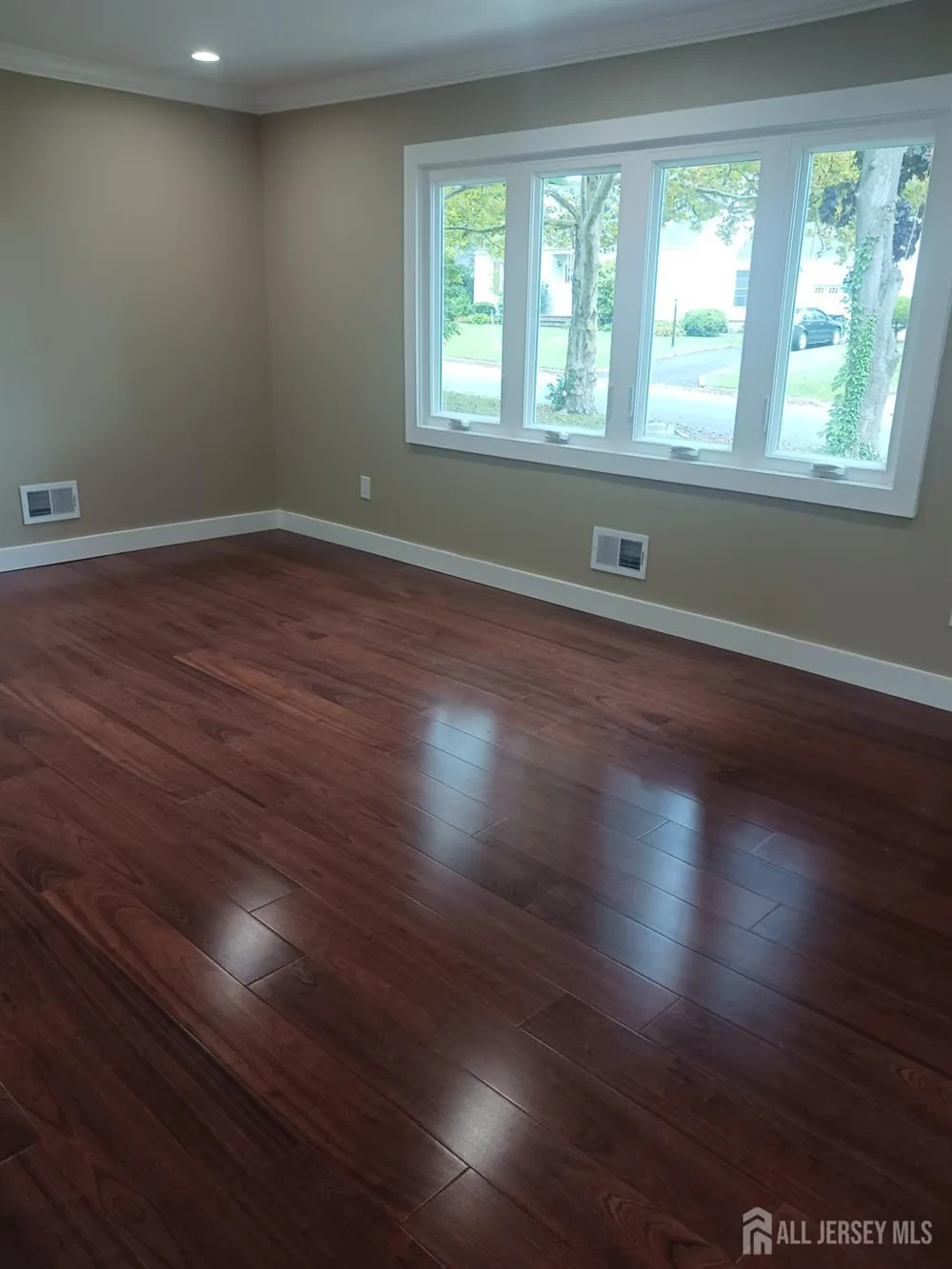 37 Harrison Avenue East Brunswick, NJ 08816