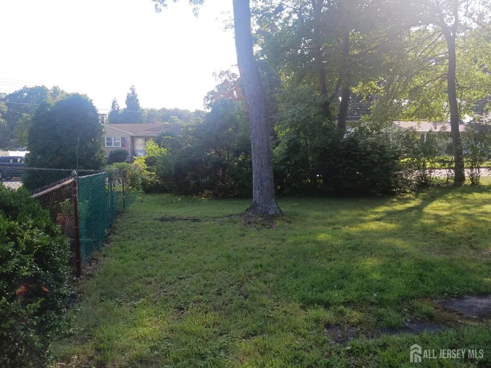 37 Harrison Avenue East Brunswick, NJ 08816