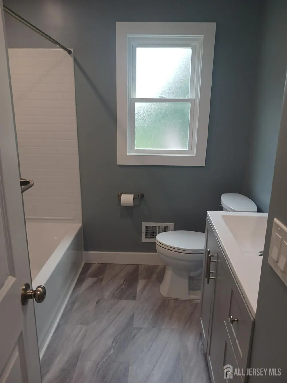 37 Harrison Avenue East Brunswick, NJ 08816