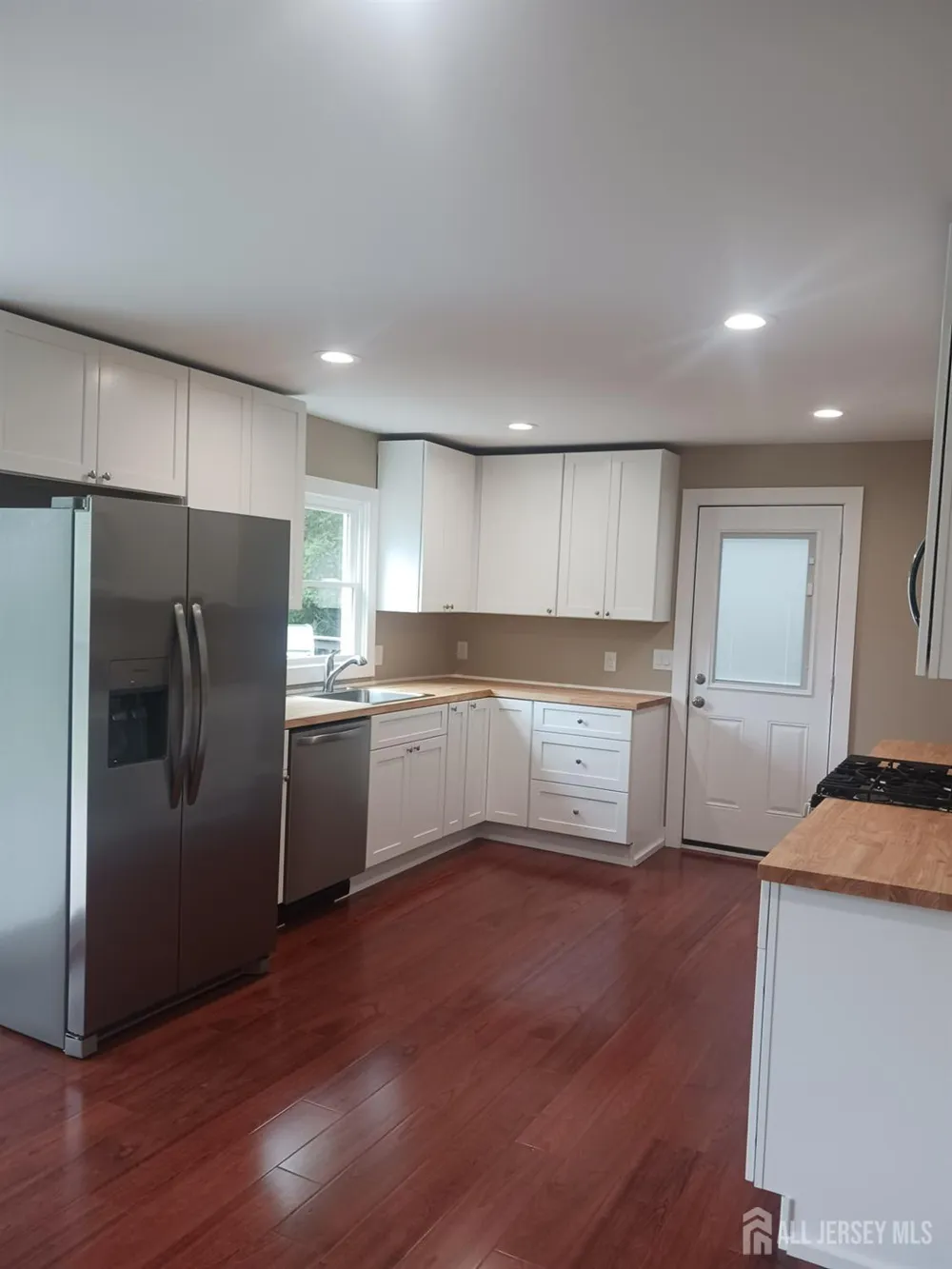37 Harrison Avenue East Brunswick, NJ 08816
