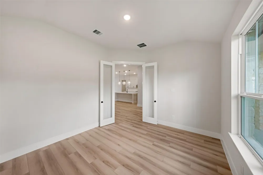 13660 Armstrong Street Conroe, TX 77303