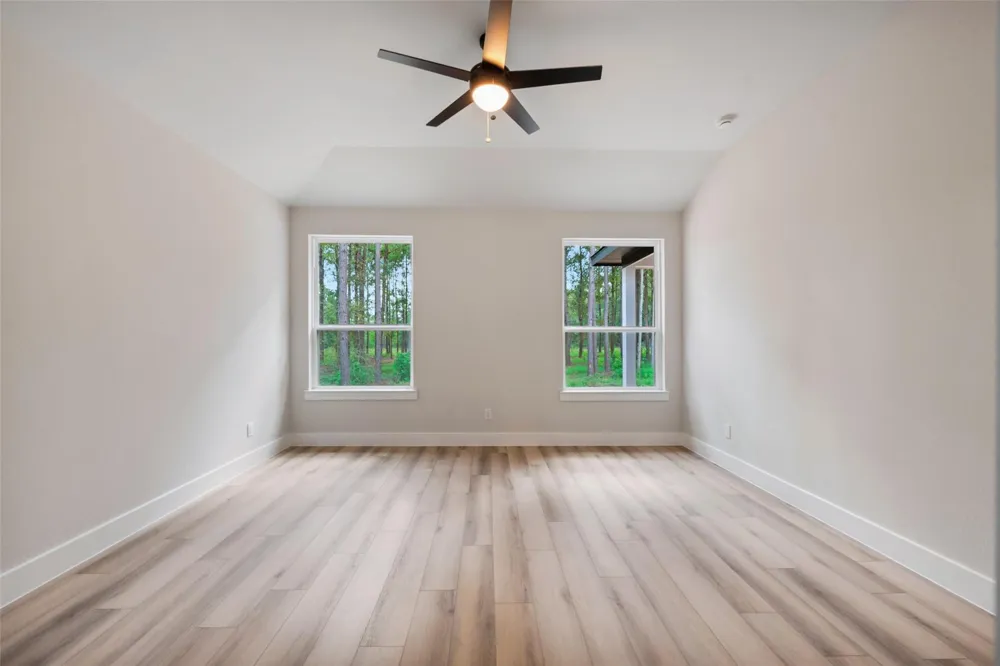 13660 Armstrong Street Conroe, TX 77303