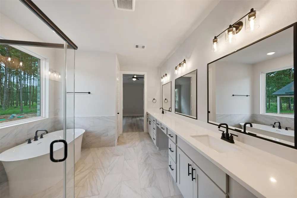 13660 Armstrong Street Conroe, TX 77303