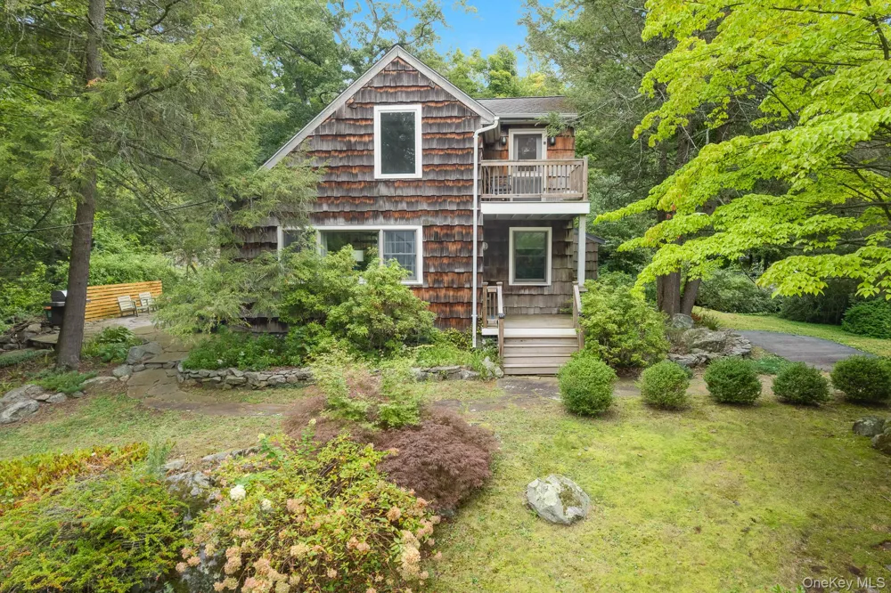 48 Dunderberg Road Putnam Valley, NY 10579