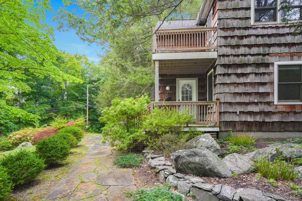 48 Dunderberg Road Putnam Valley, NY 10579