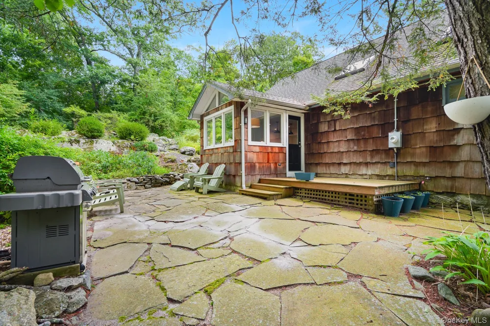 48 Dunderberg Road Putnam Valley, NY 10579