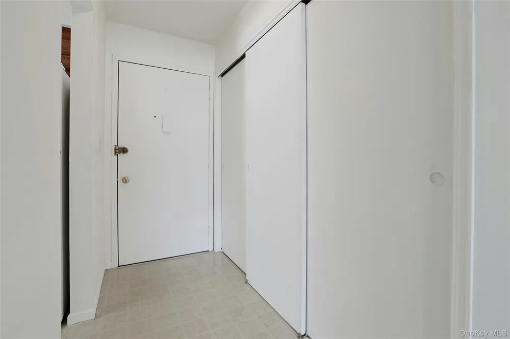 16 Foxwood Drive #8 Pleasantville, NY 10570