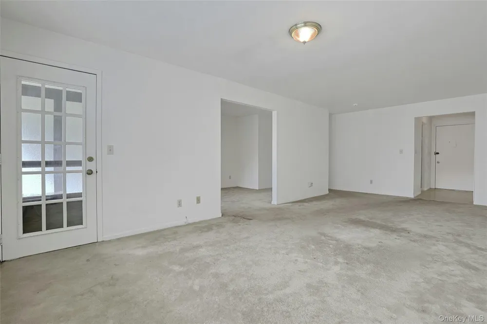 16 Foxwood Drive #8 Pleasantville, NY 10570