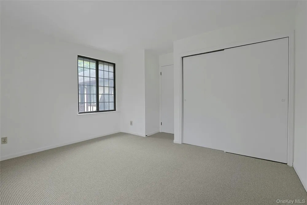 16 Foxwood Drive #8 Pleasantville, NY 10570