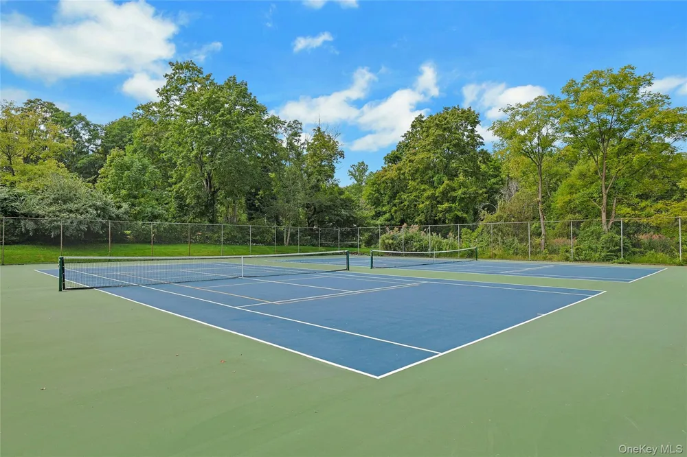 16 Foxwood Drive #8 Pleasantville, NY 10570