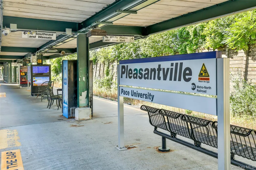 16 Foxwood Drive #8 Pleasantville, NY 10570