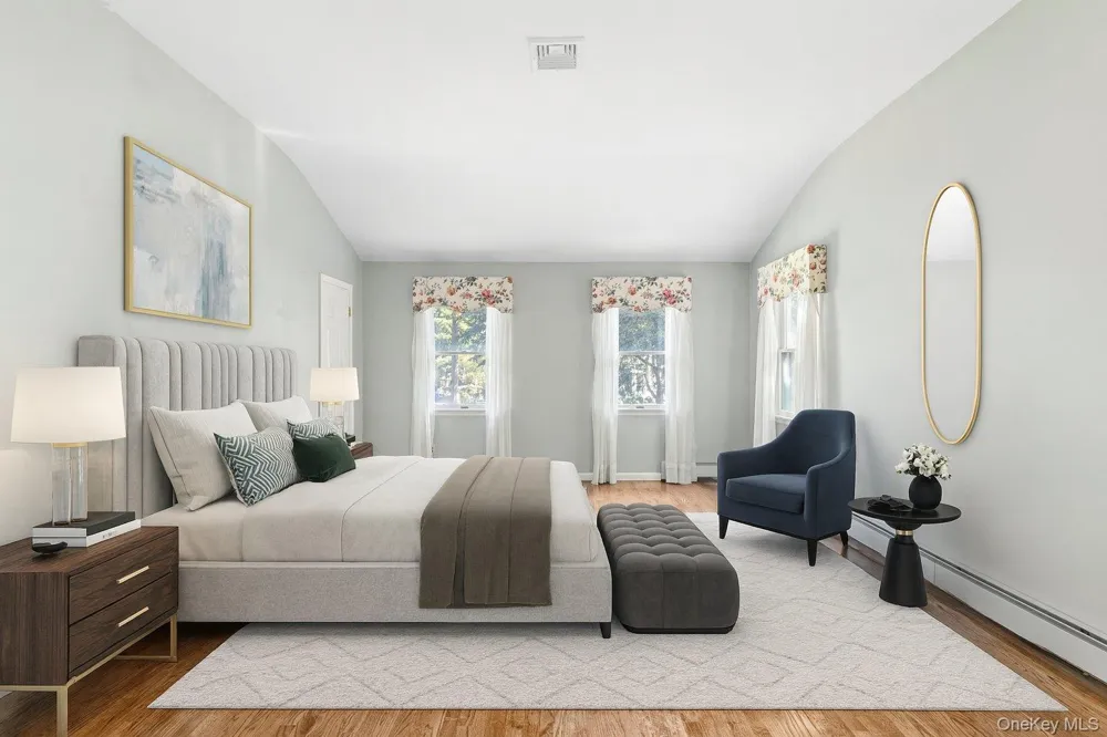 55 North Drive Manhasset, NY 11030