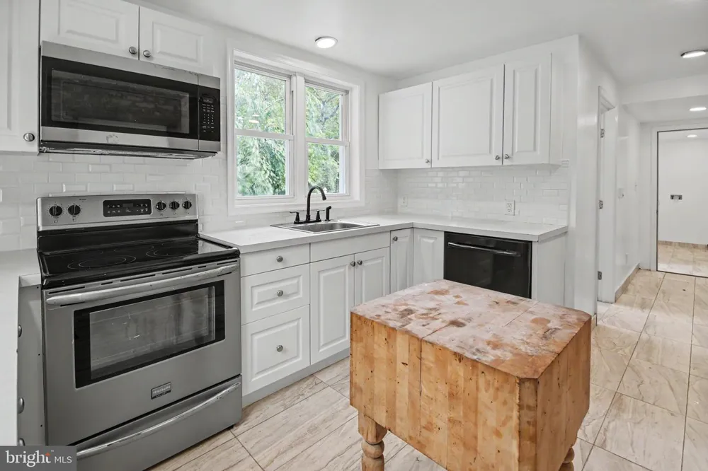 51 S MAIN STREET Quakertown, PA 18951