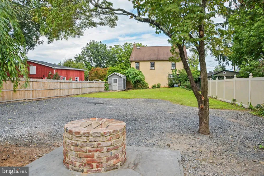 51 S MAIN STREET Quakertown, PA 18951