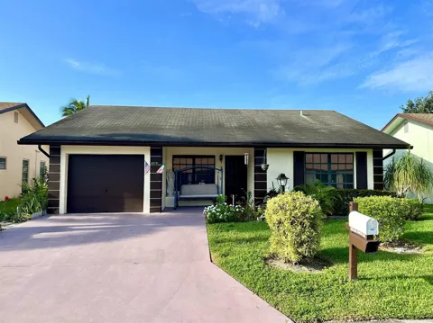 6273 Tall Cypress Circle
