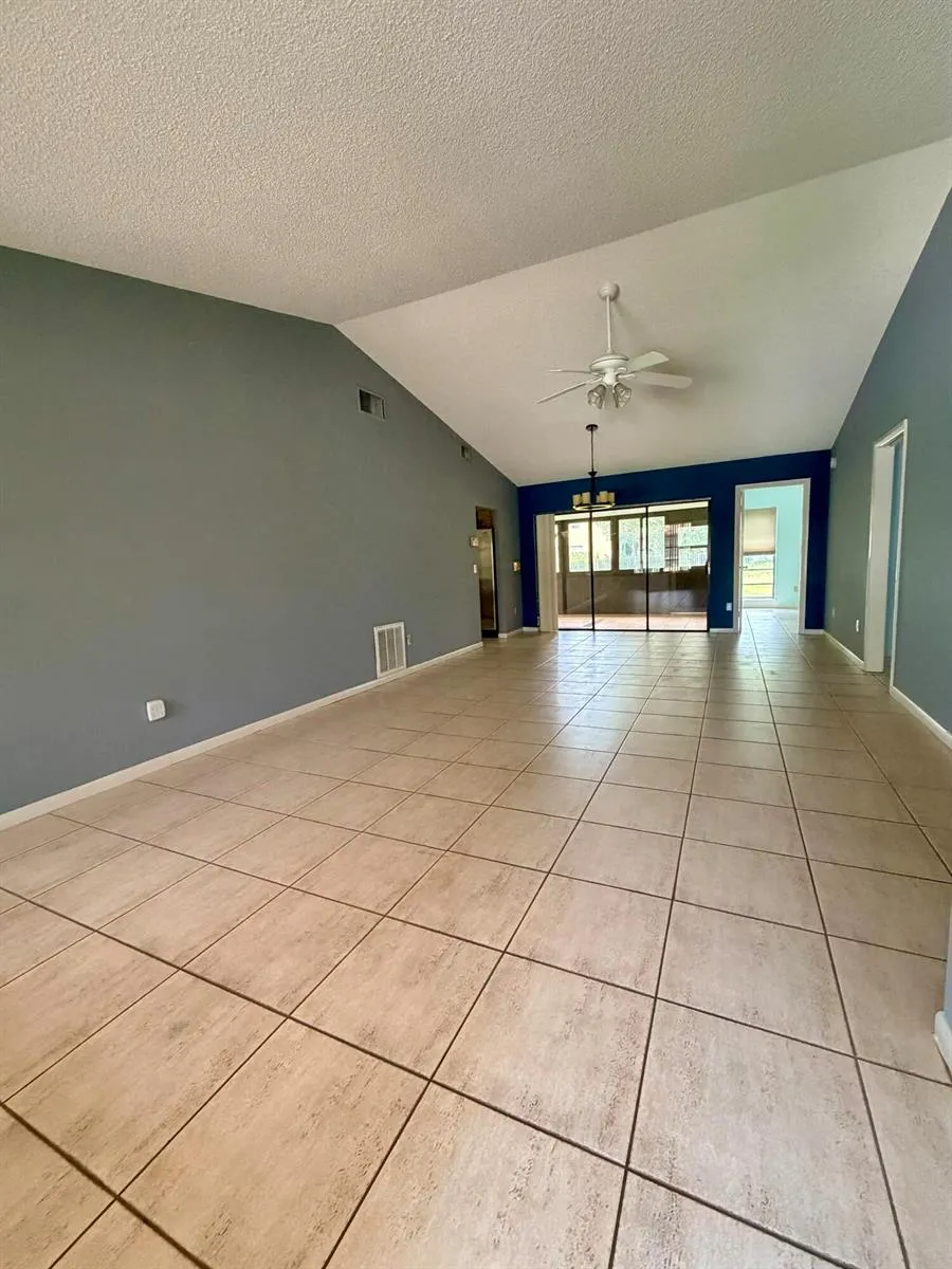 6273 Tall Cypress Circle 