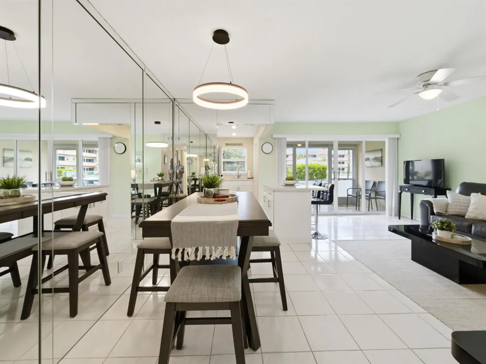 5300 WASHINGTON STREET #O124 Hollywood, FL 33021