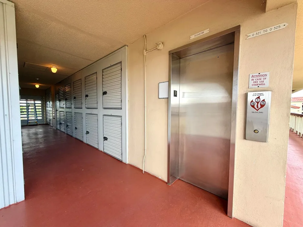 5300 WASHINGTON STREET #O124 Hollywood, FL 33021