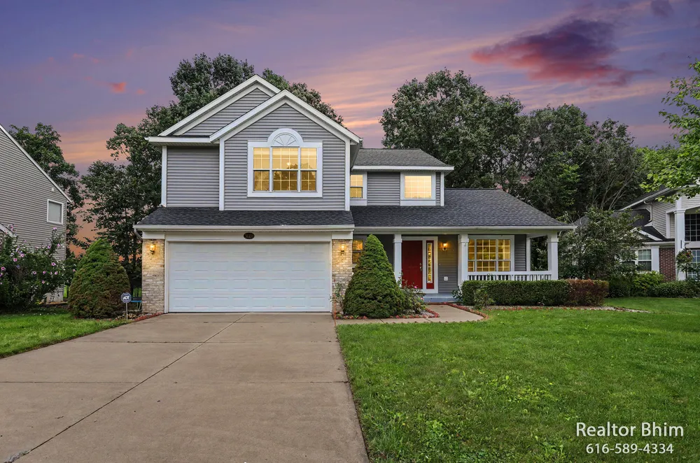 3689 Maple Hurst Drive SE Kentwood City, MI 49512