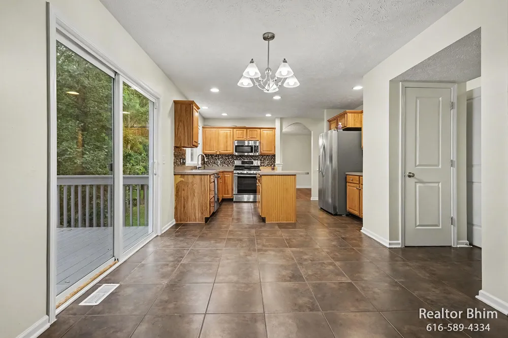 3689 Maple Hurst Drive SE Kentwood City, MI 49512