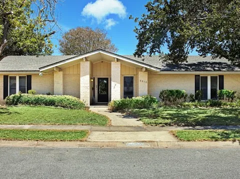 5310 Saint Andrews Drive