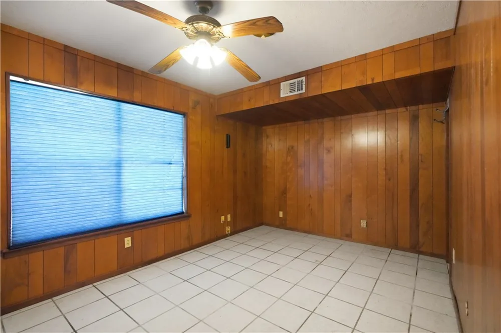 1358 Ocean Ingleside, TX 78362