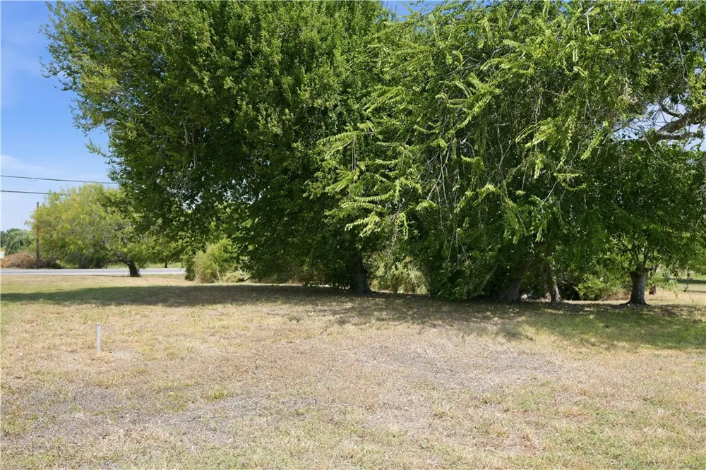 1358 Ocean Ingleside, TX 78362