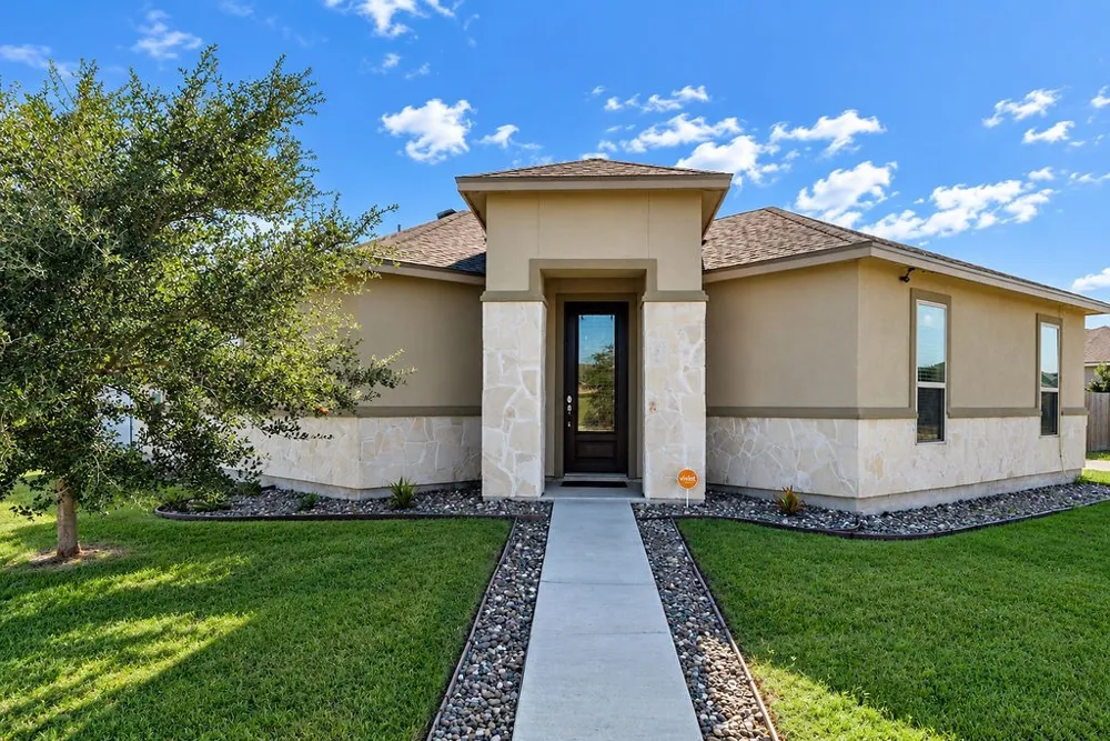 2201 Diamond Drive Corpus Christi, TX 78414