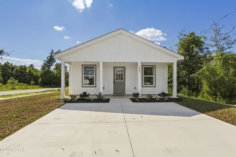 151 Harlem Avenue