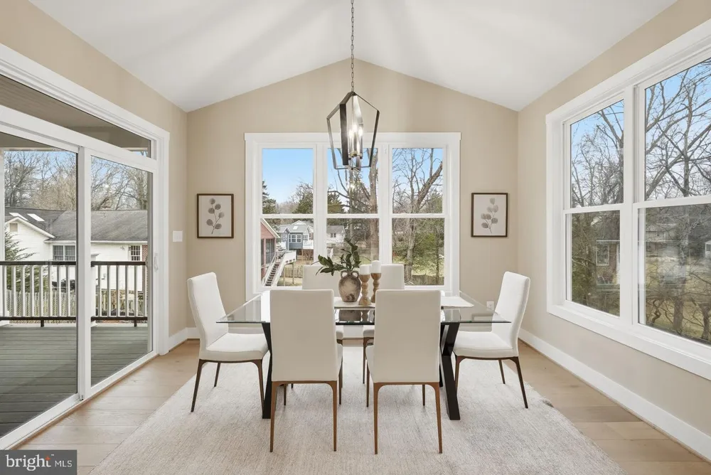 3410 BURROWS AVENUE Fairfax, VA 22030