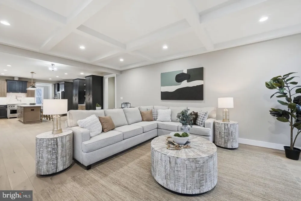 3410 BURROWS AVENUE Fairfax, VA 22030
