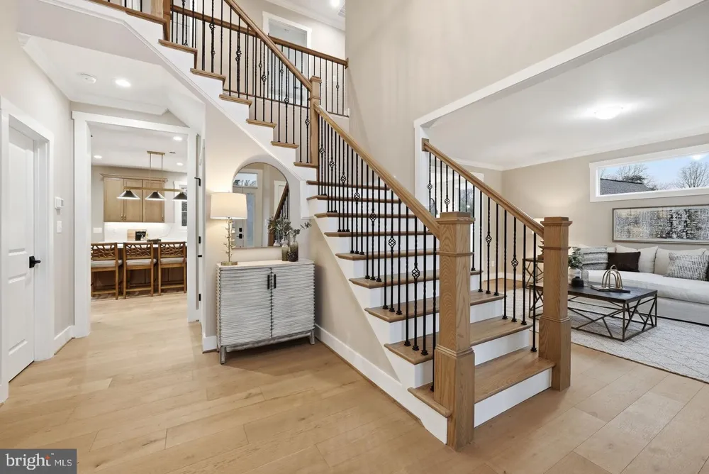 3410 BURROWS AVENUE Fairfax, VA 22030