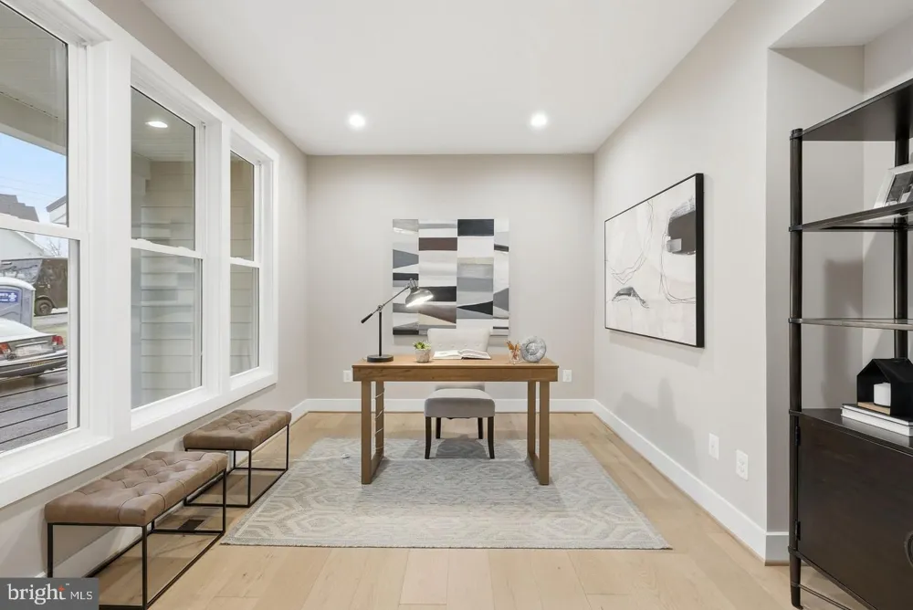 3410 BURROWS AVENUE Fairfax, VA 22030