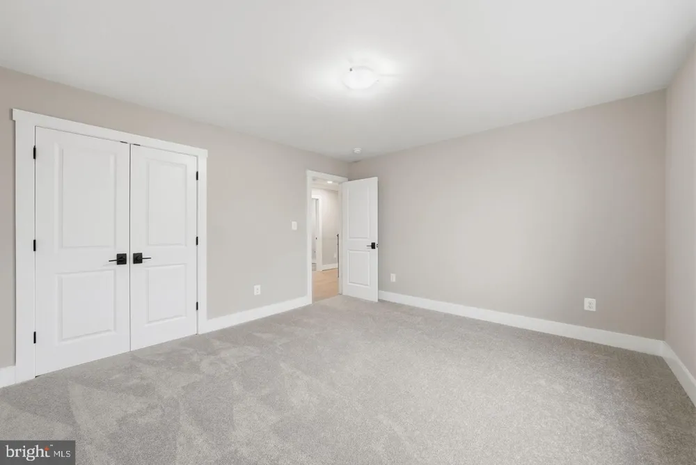 3410 BURROWS AVENUE Fairfax, VA 22030