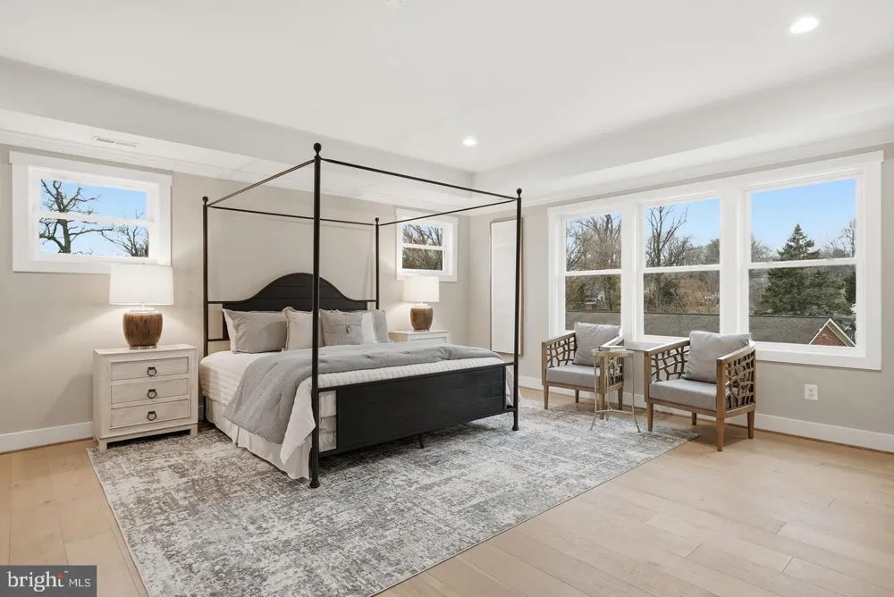3410 BURROWS AVENUE Fairfax, VA 22030