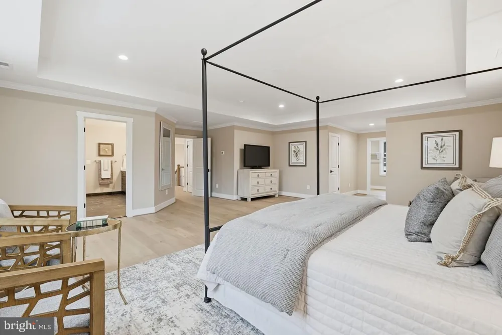 3410 BURROWS AVENUE Fairfax, VA 22030