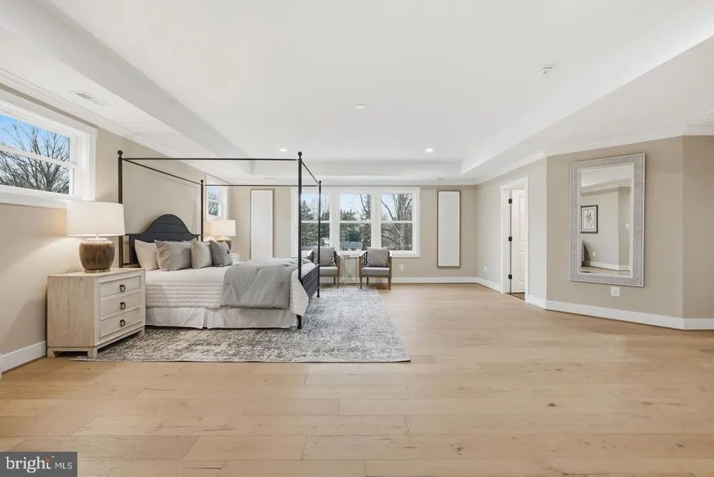 3410 BURROWS AVENUE Fairfax, VA 22030