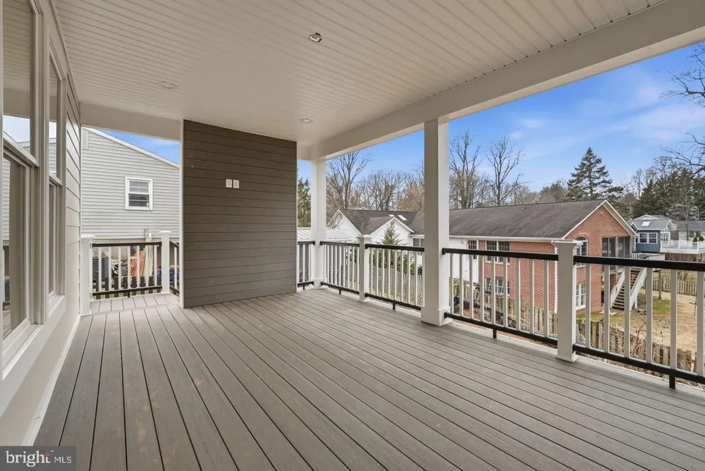 3410 BURROWS AVENUE Fairfax, VA 22030