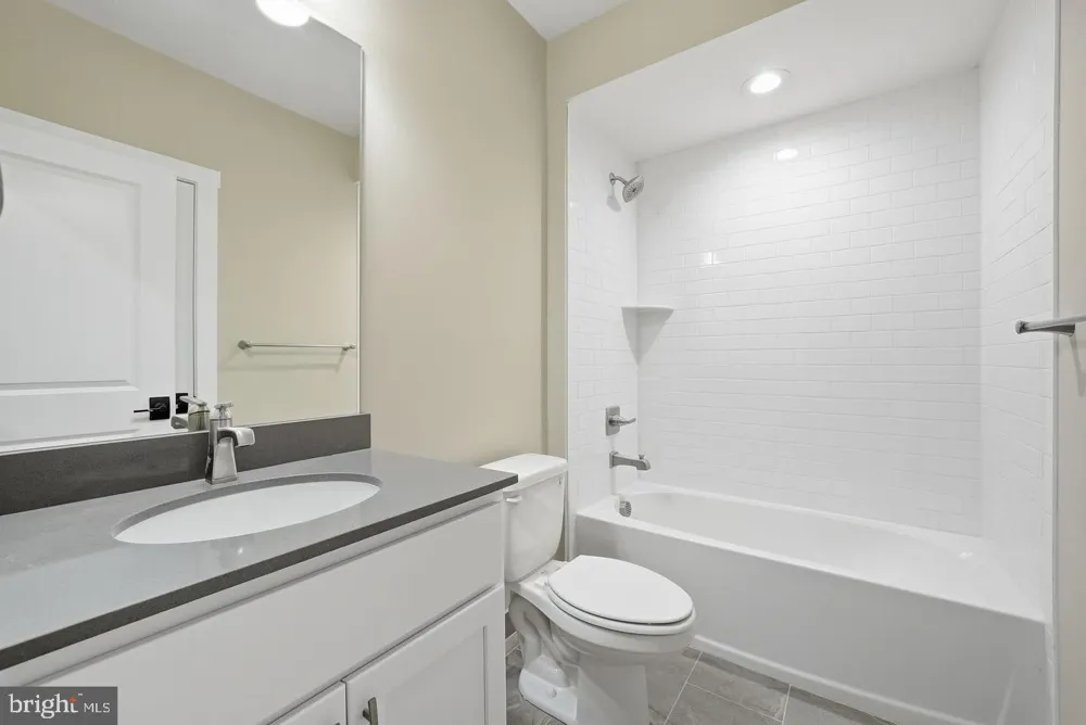 3410 BURROWS AVENUE Fairfax, VA 22030