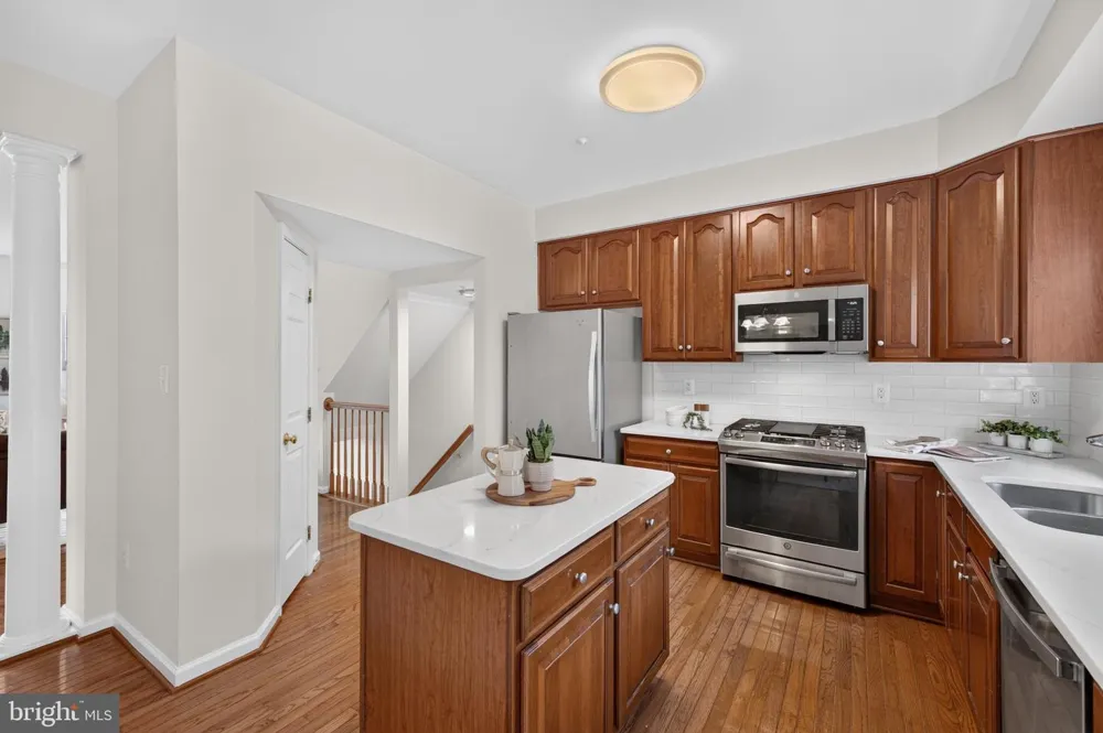 13121 ROSEBAY Germantown, MD 20874
