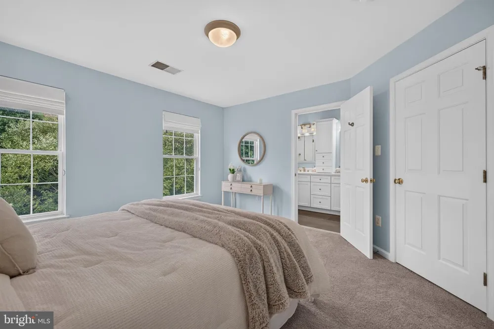 13121 ROSEBAY Germantown, MD 20874