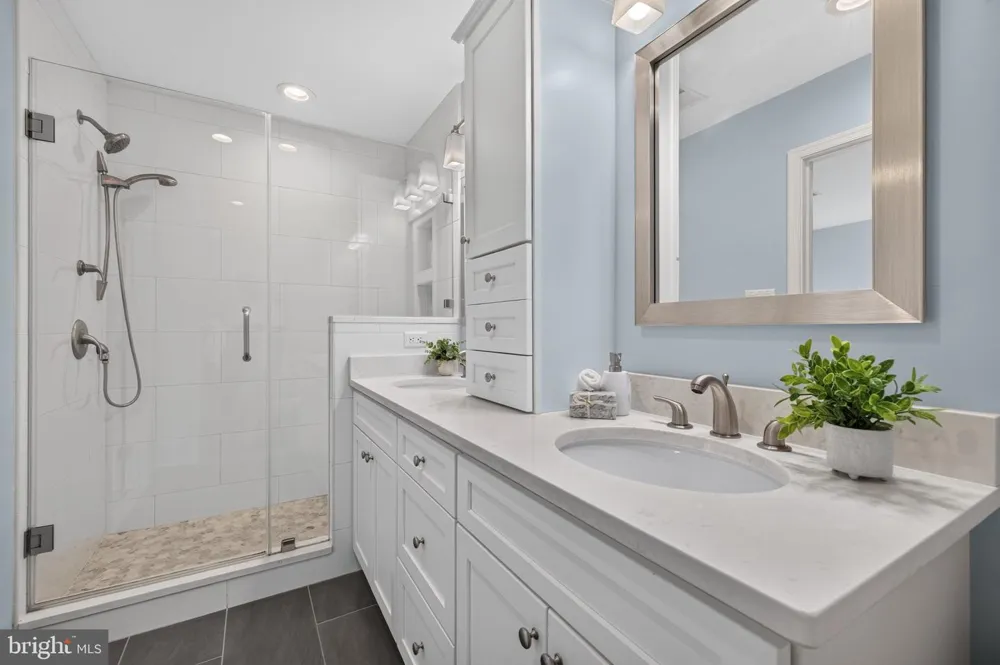 13121 ROSEBAY Germantown, MD 20874