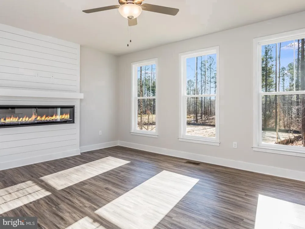 247 RICHARDS FERRY ROAD Fredericksburg, VA 22406