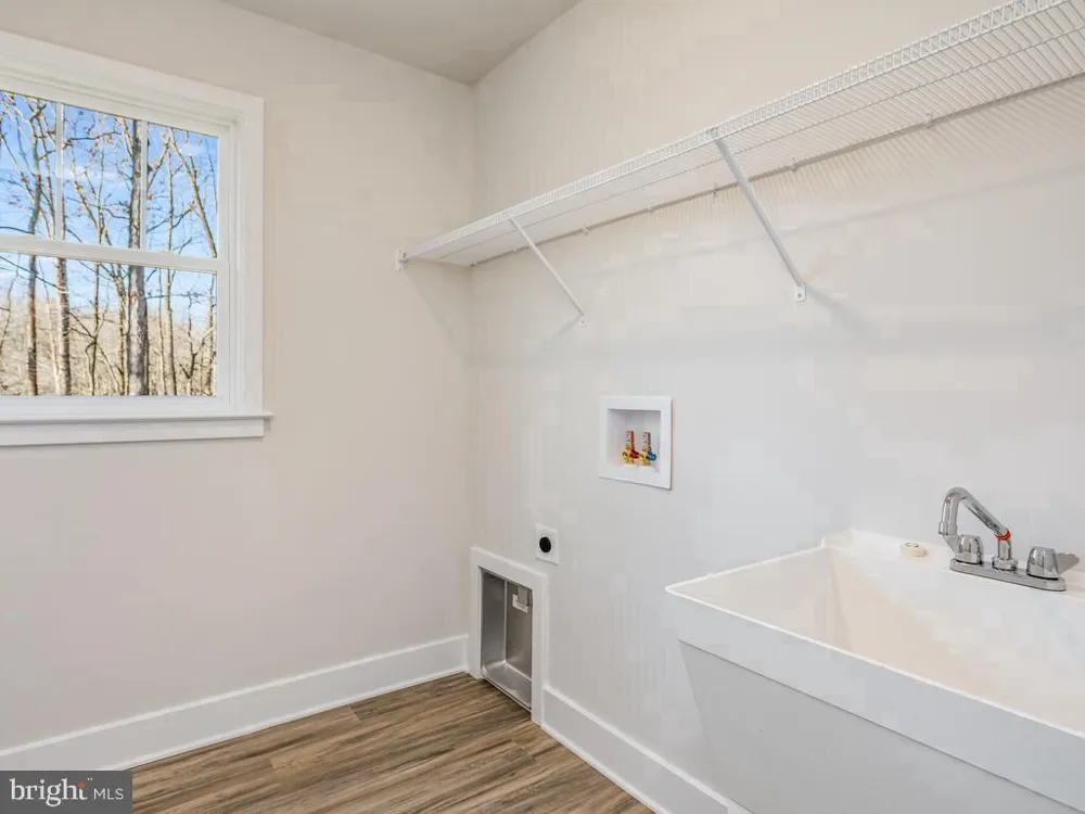 247 RICHARDS FERRY ROAD Fredericksburg, VA 22406