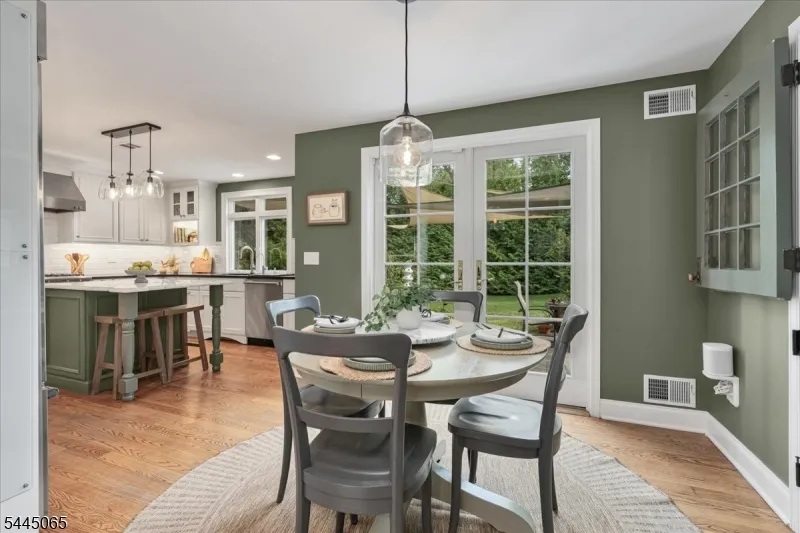 1349 Birch Hill Rd Mountainside, NJ 07092