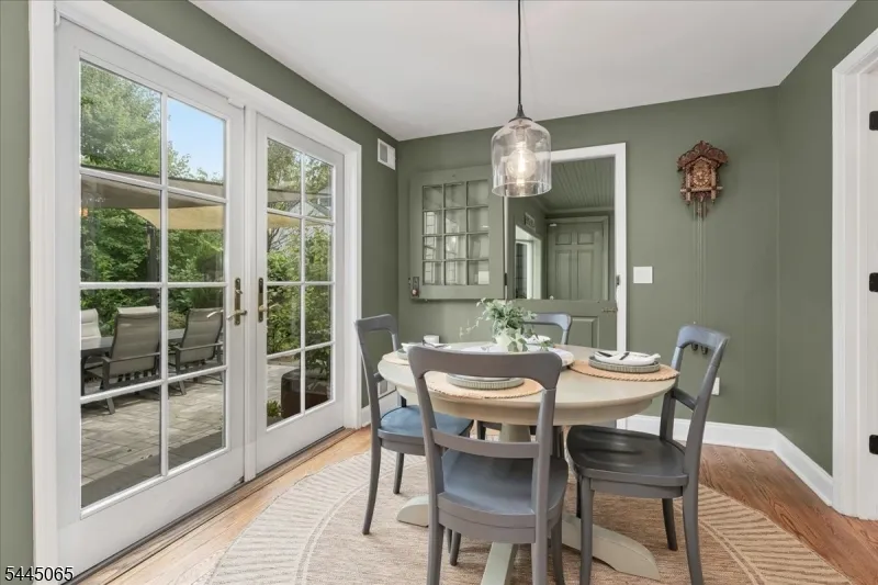 1349 Birch Hill Rd Mountainside, NJ 07092