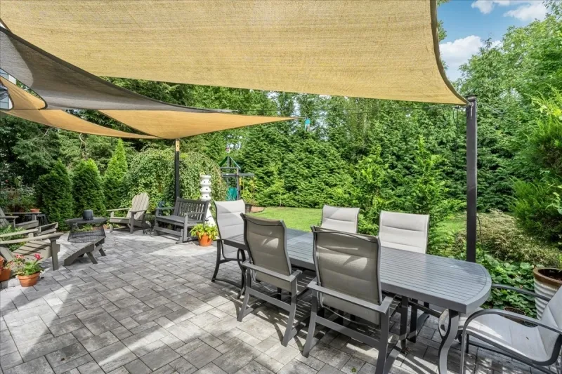 1349 Birch Hill Rd Mountainside, NJ 07092