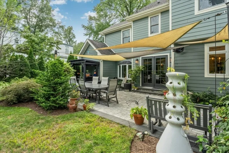 1349 Birch Hill Rd Mountainside, NJ 07092